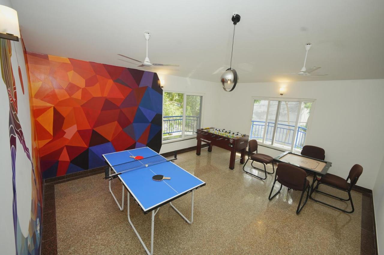 Bay Breeze Suites Chennai Exterior photo