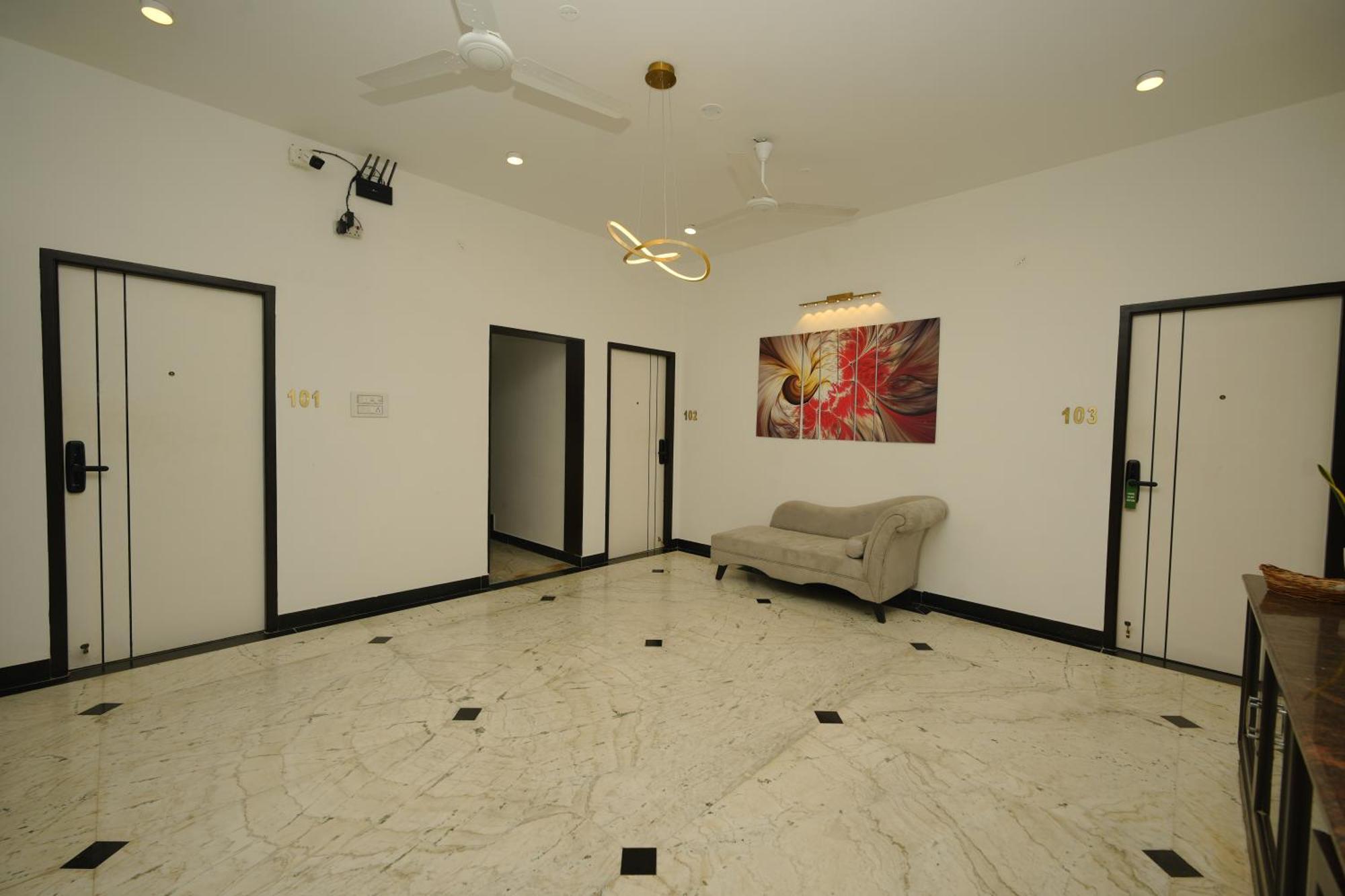 Bay Breeze Suites Chennai Exterior photo