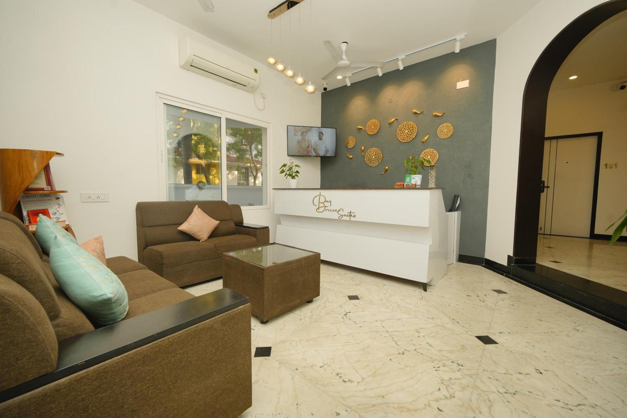 Bay Breeze Suites Chennai Exterior photo