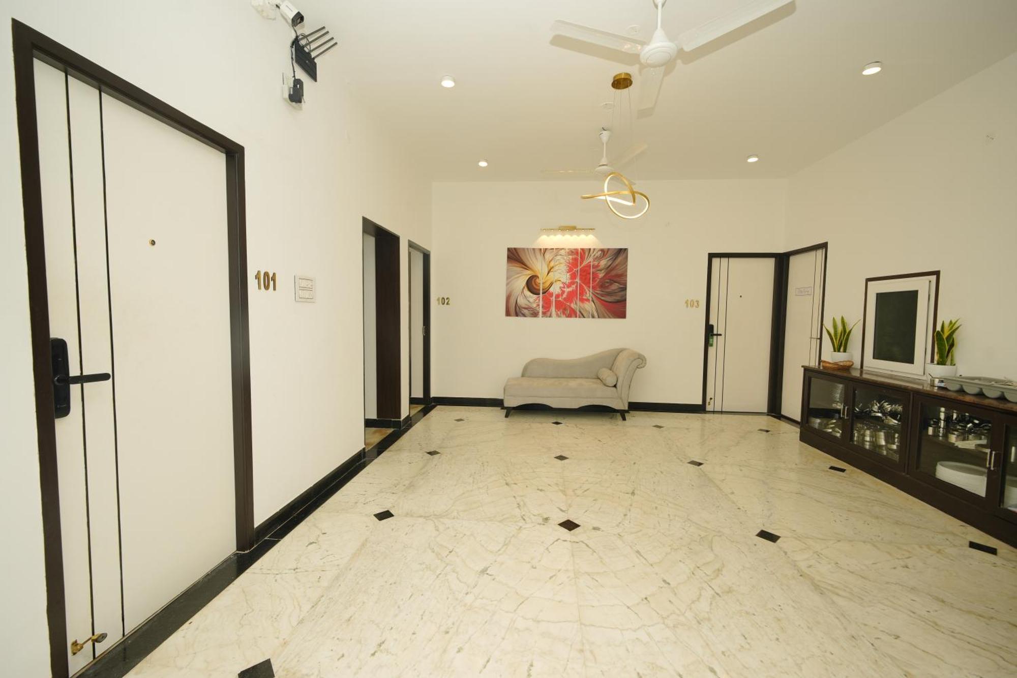 Bay Breeze Suites Chennai Exterior photo
