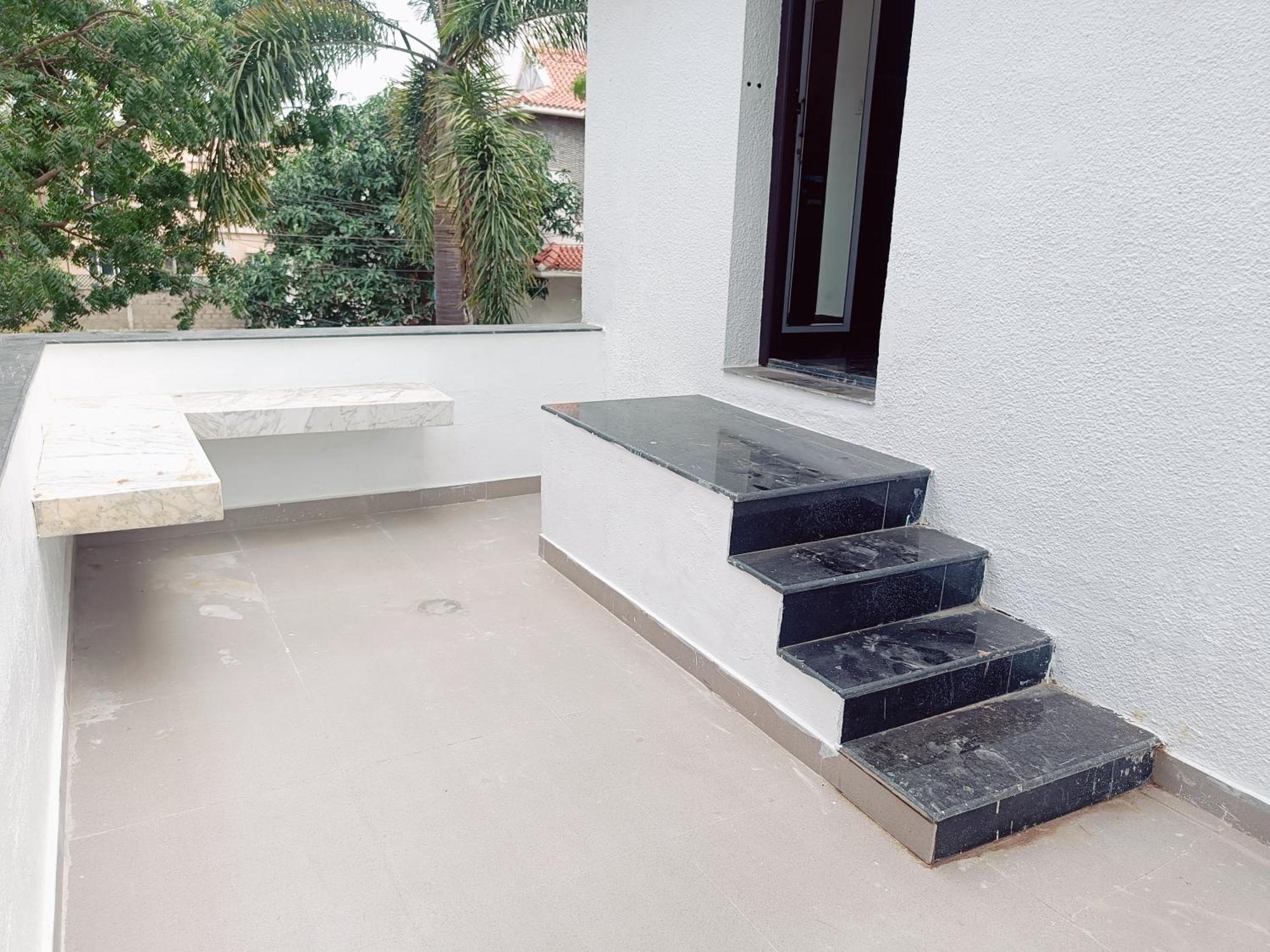 Bay Breeze Suites Chennai Exterior photo