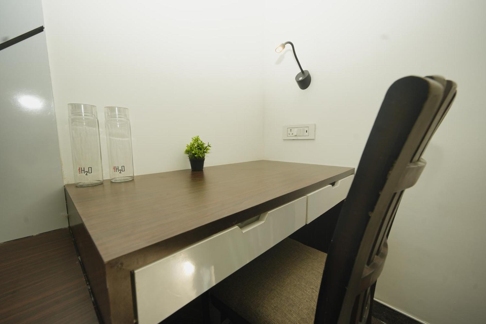 Bay Breeze Suites Chennai Exterior photo
